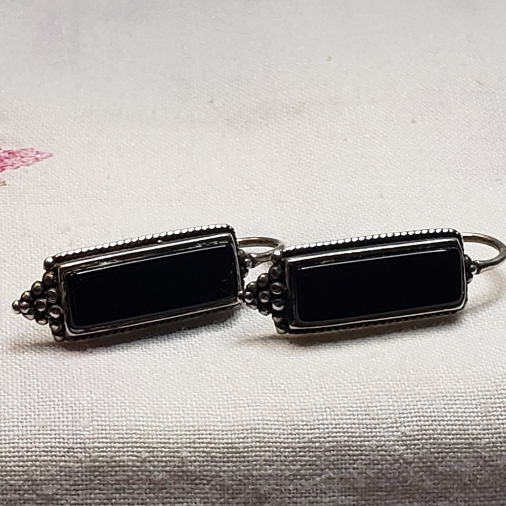 Elegant Vintage Woods Black Onyx & Sterling Silver Rectangular Pierced Earrings